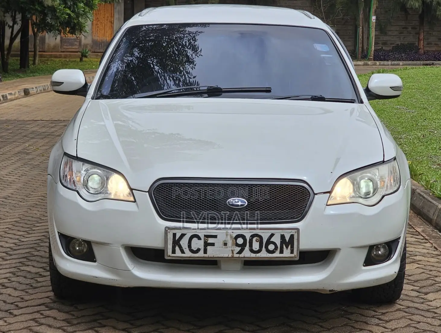 Subaru Legacy 2008 White