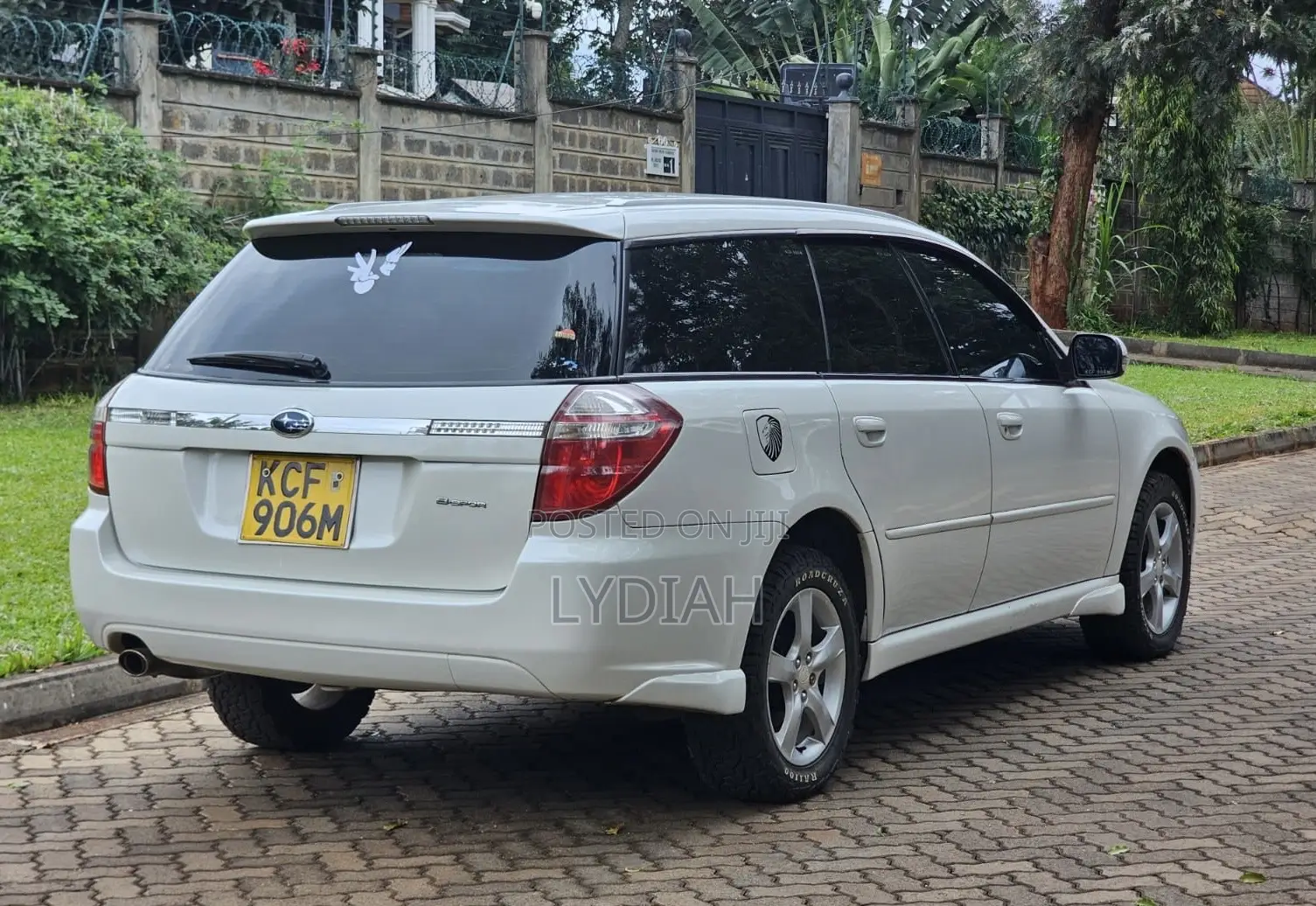 Subaru Legacy 2008 White