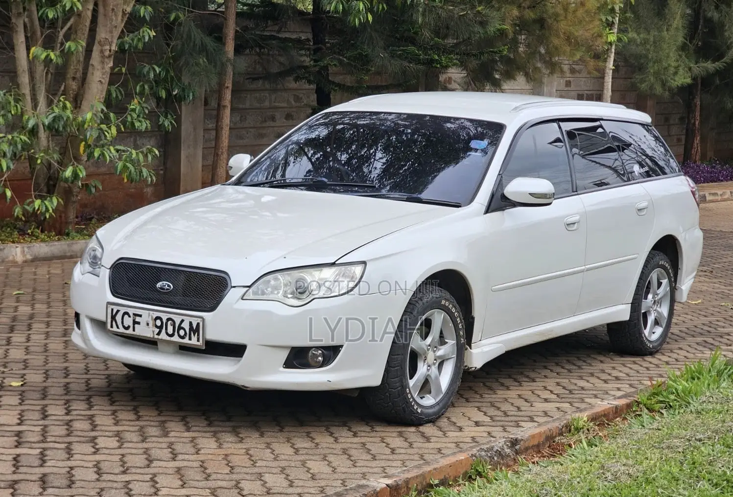 Subaru Legacy 2008 White