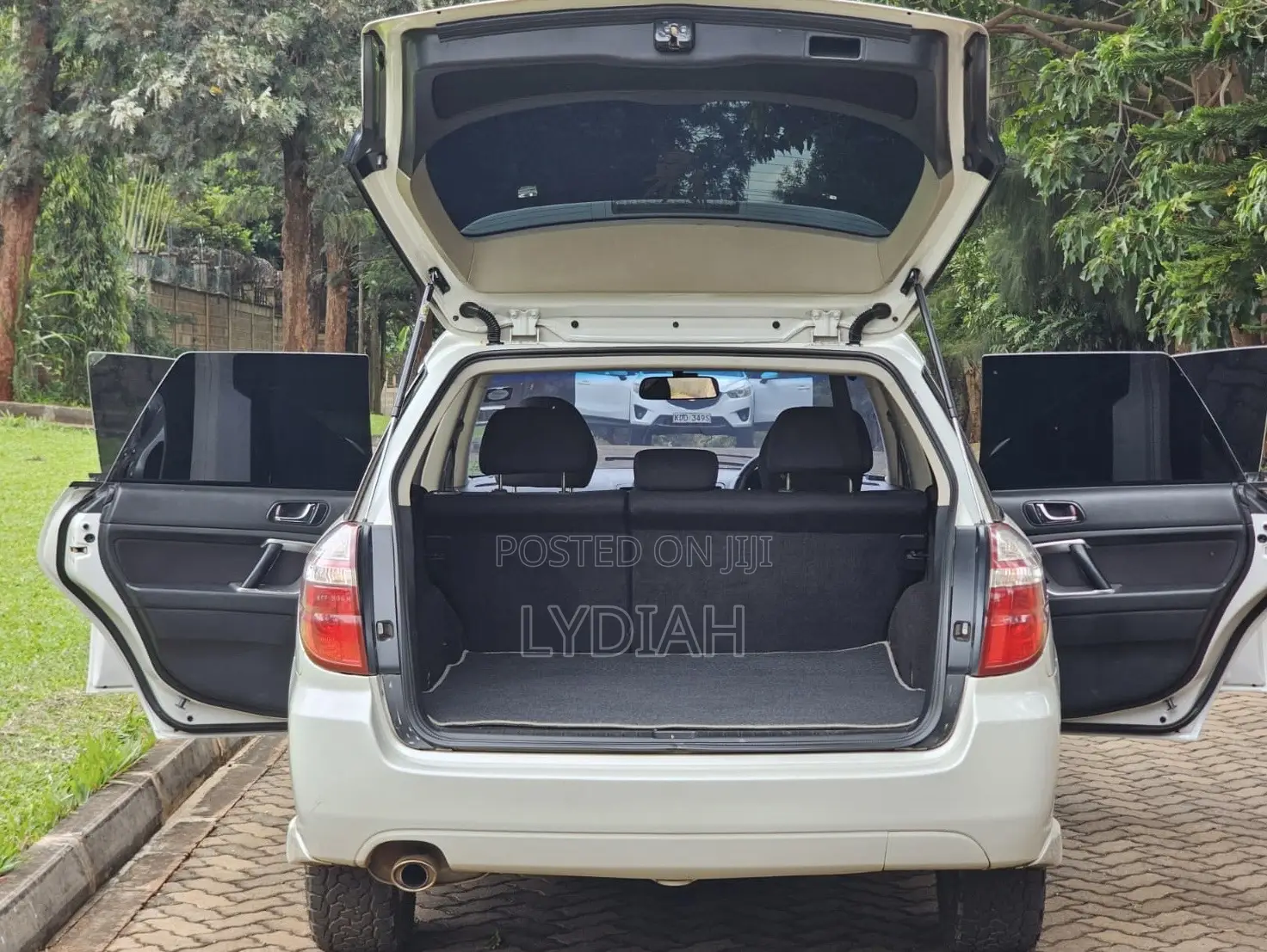 Subaru Legacy 2008 White