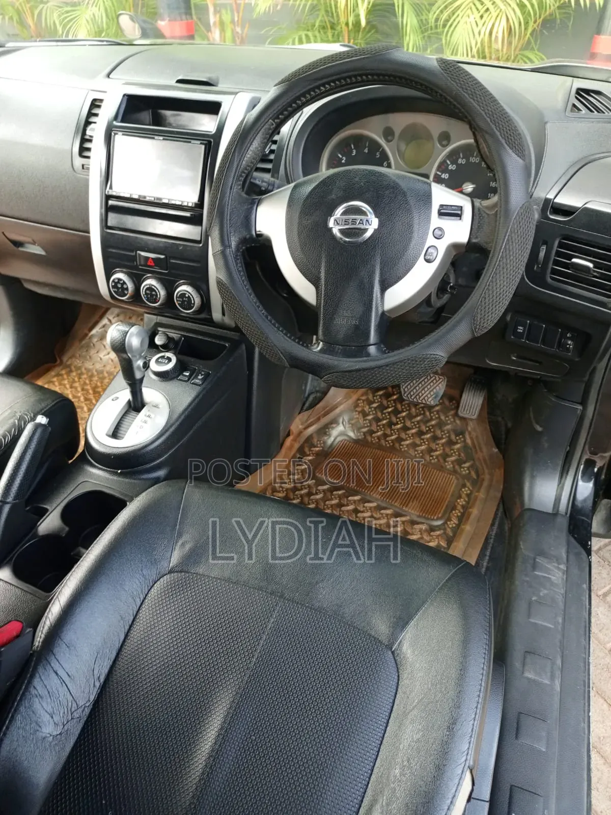 Nissan X-Trail 2010 Black