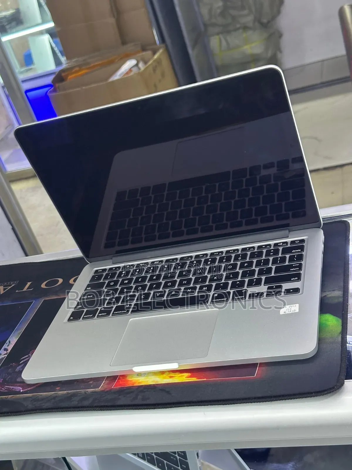 Laptop Apple MacBook Pro 2015 8GB Intel Core i5 SSD 256GB