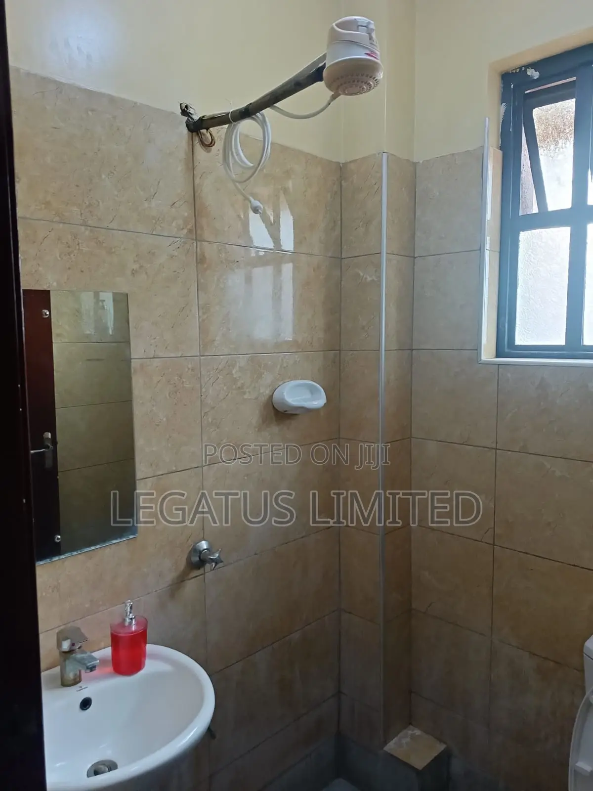 Furnished Airbnb Ngong Town Near Ncba Bank