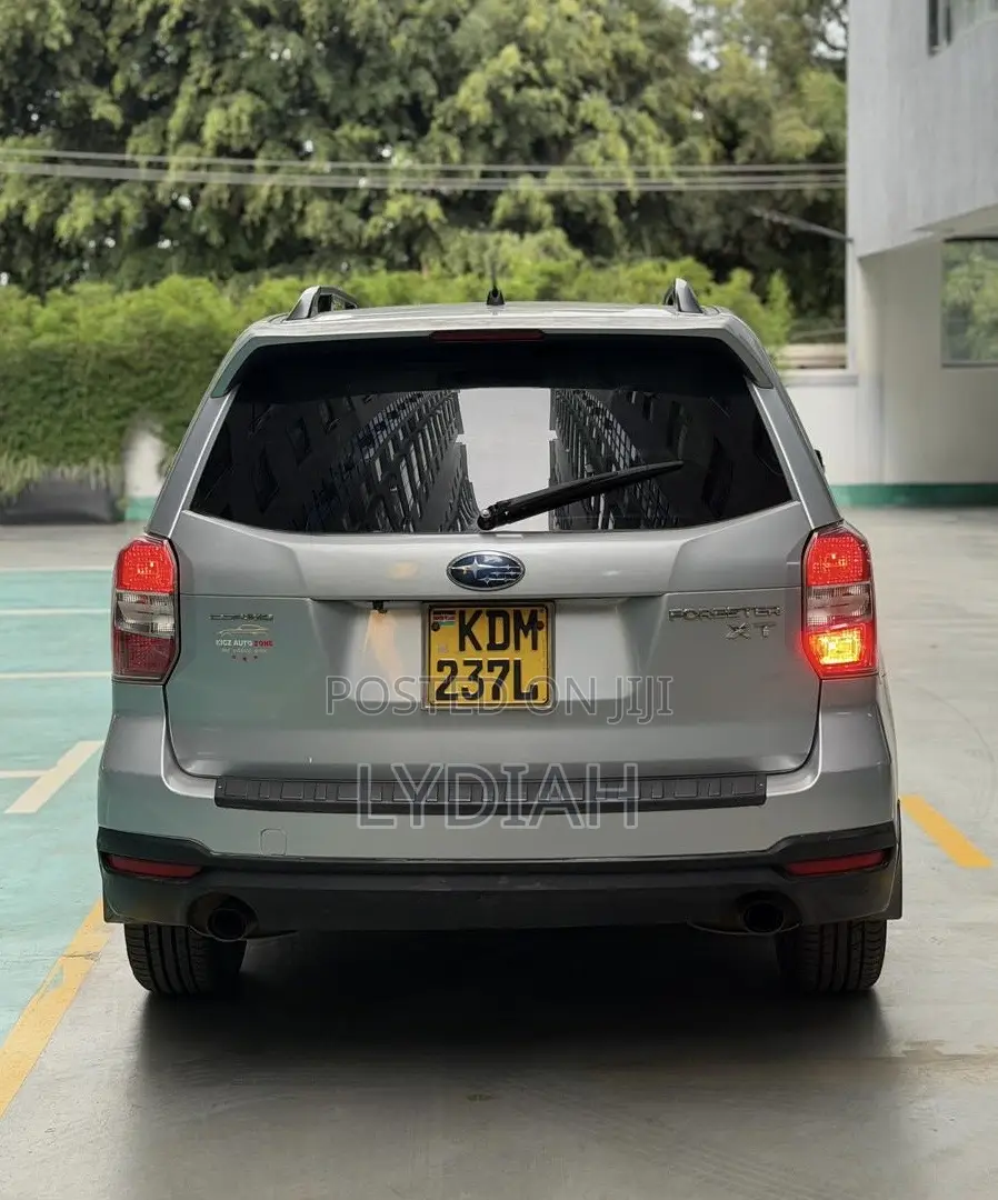 Subaru Forester 2016 Silver