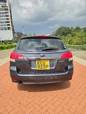 Subaru Legacy 2010 Gray