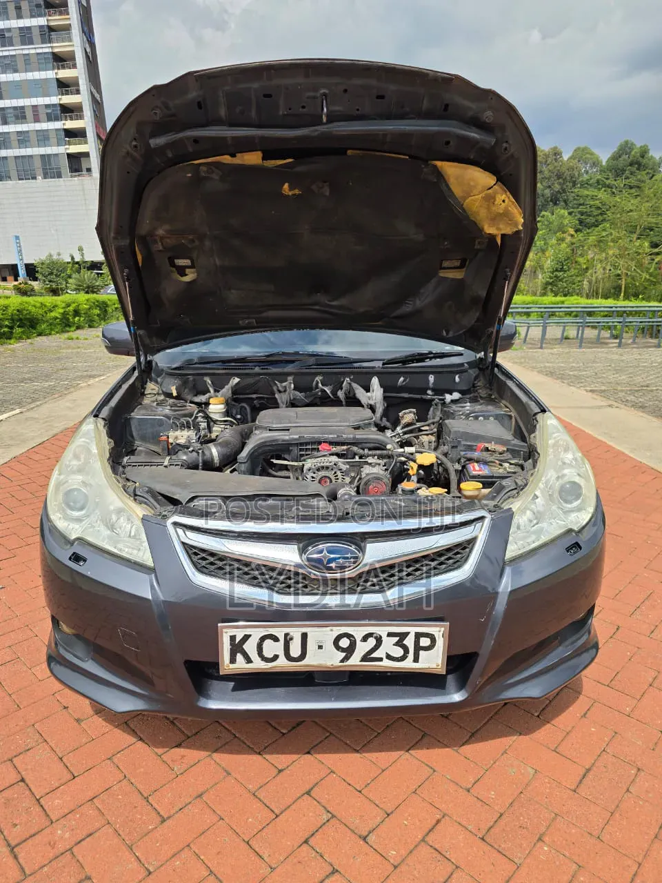 Subaru Legacy 2010 Gray