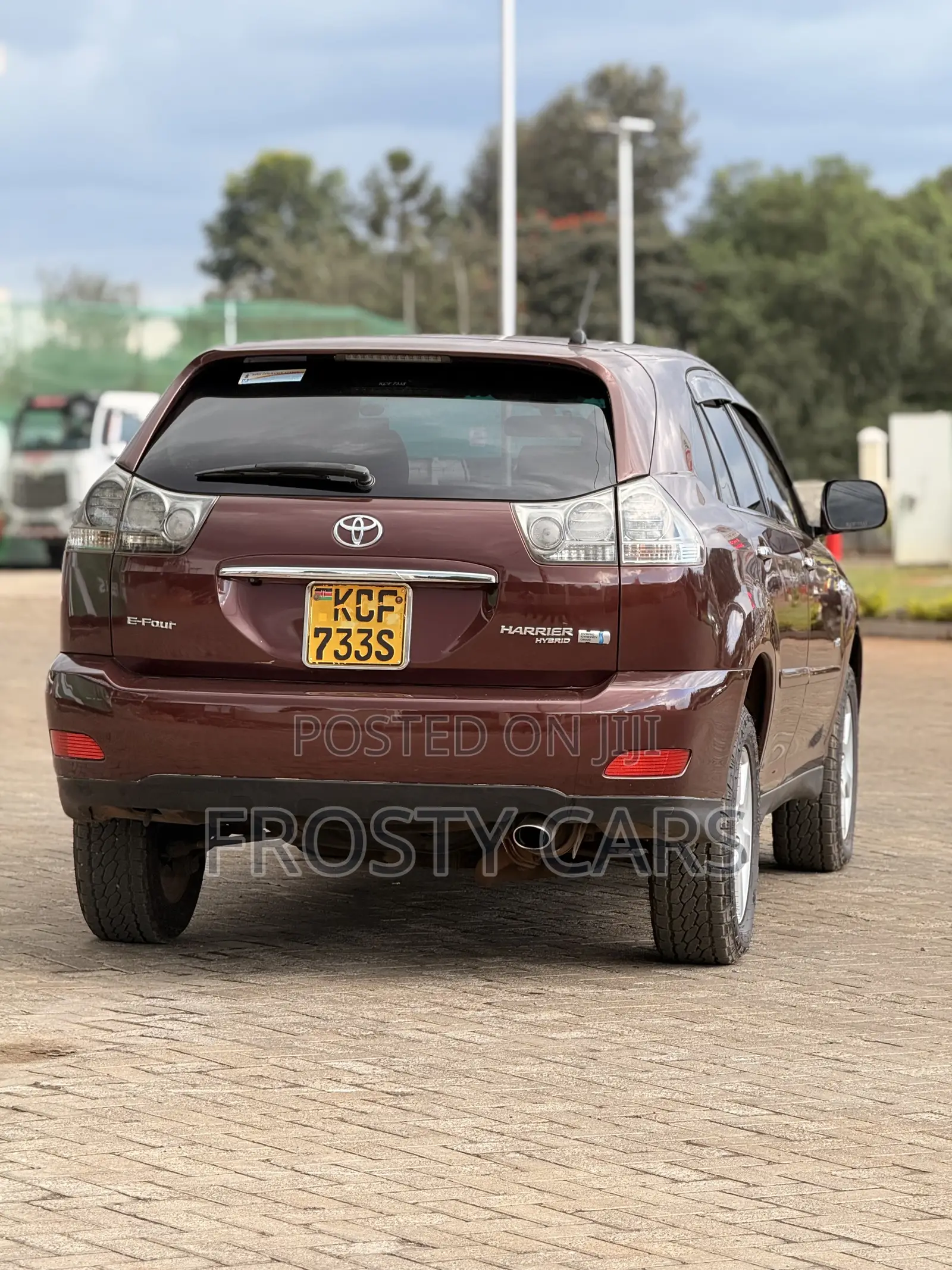 Toyota Harrier 3.3 Hybrid 4WD 2012 Maroon