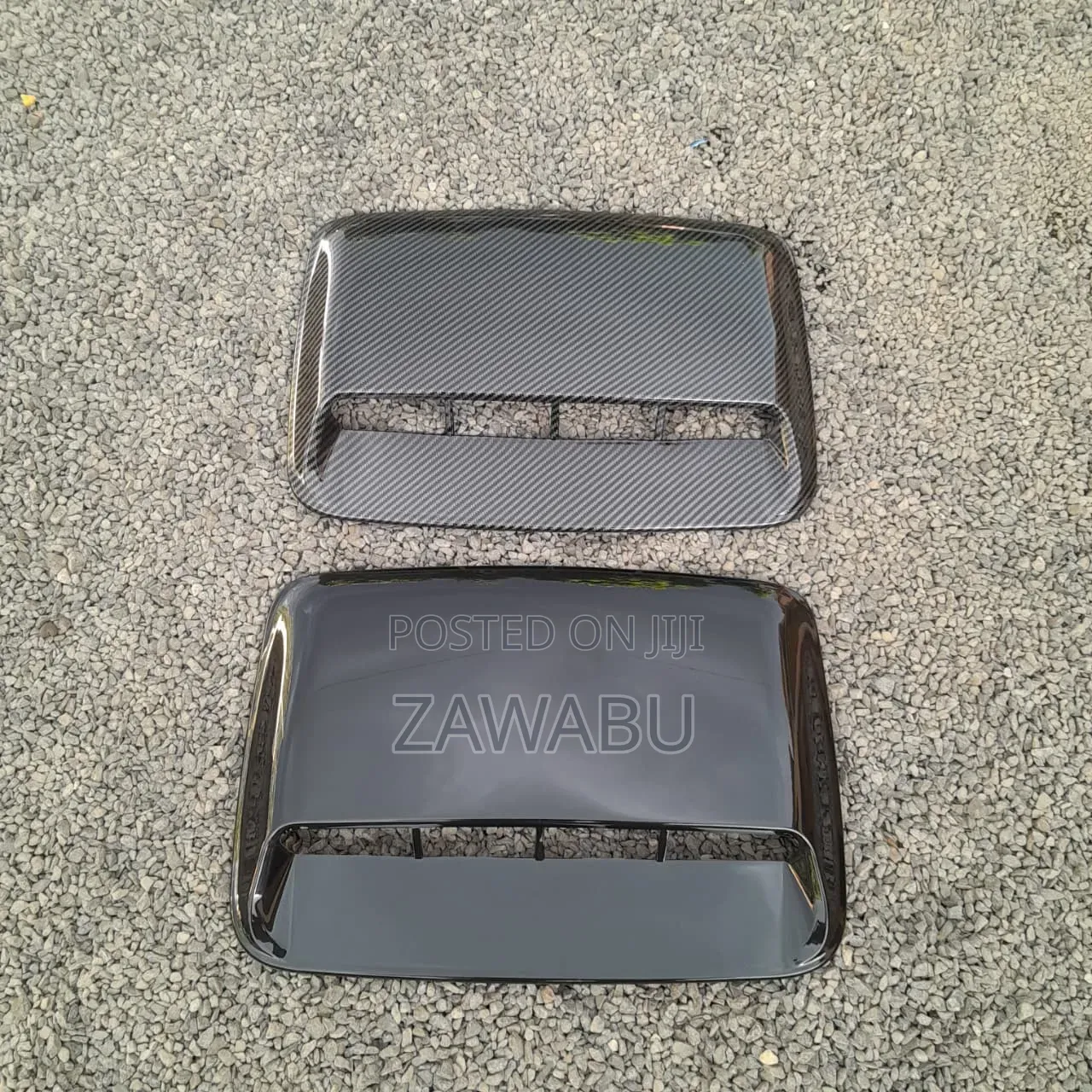 Universal Bonnet Scoop Black Carbon
