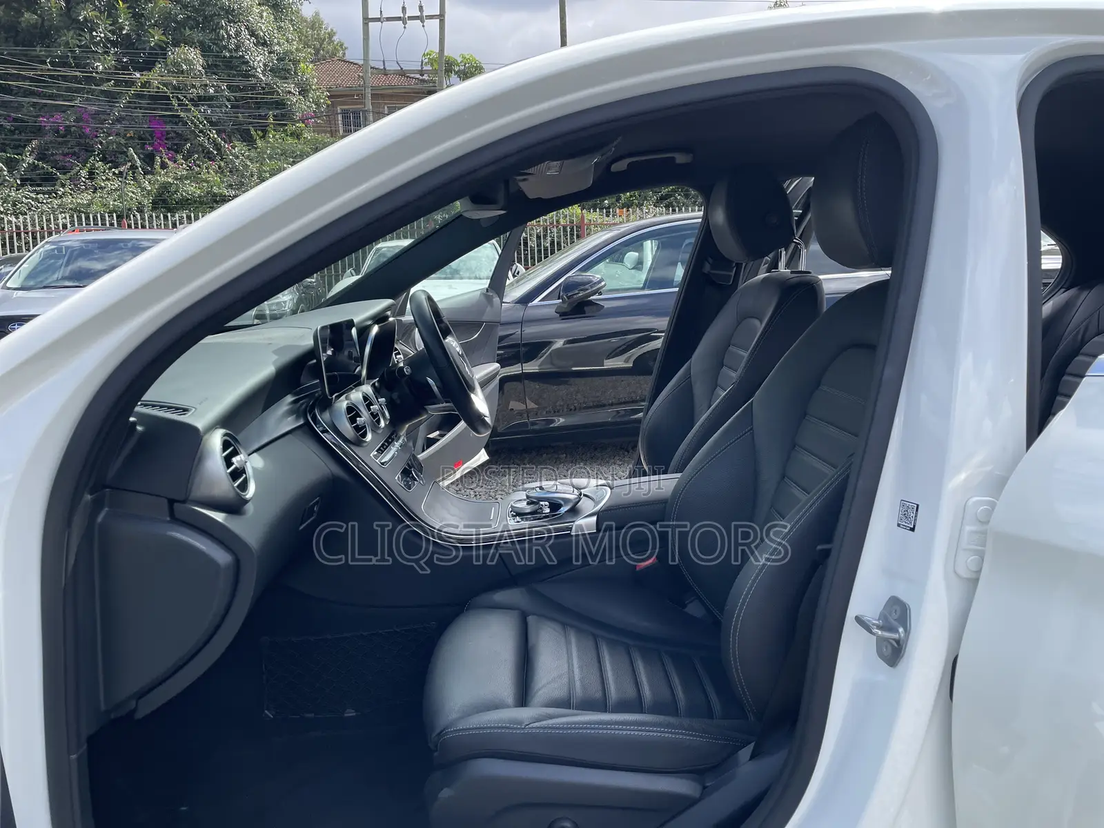 Mercedes-Benz C200 2019 White