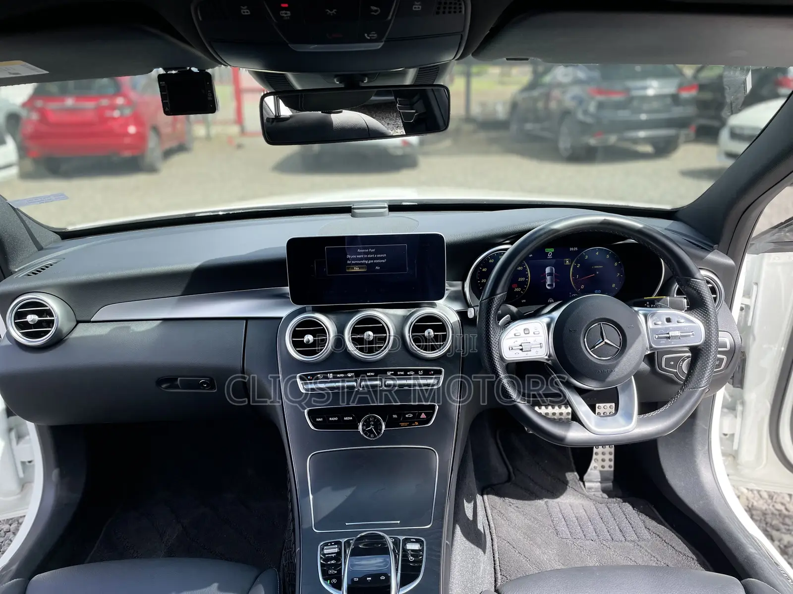 Mercedes-Benz C200 2019 White
