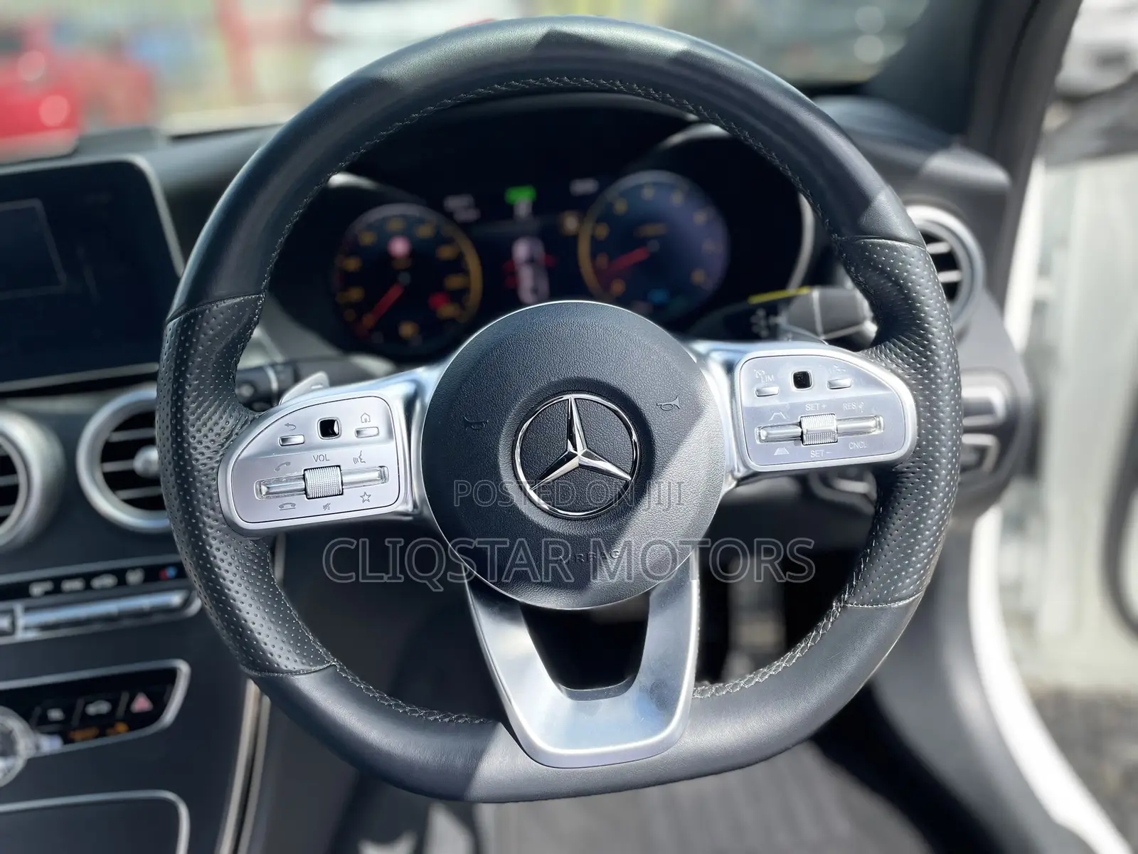 Mercedes-Benz C200 2019 White
