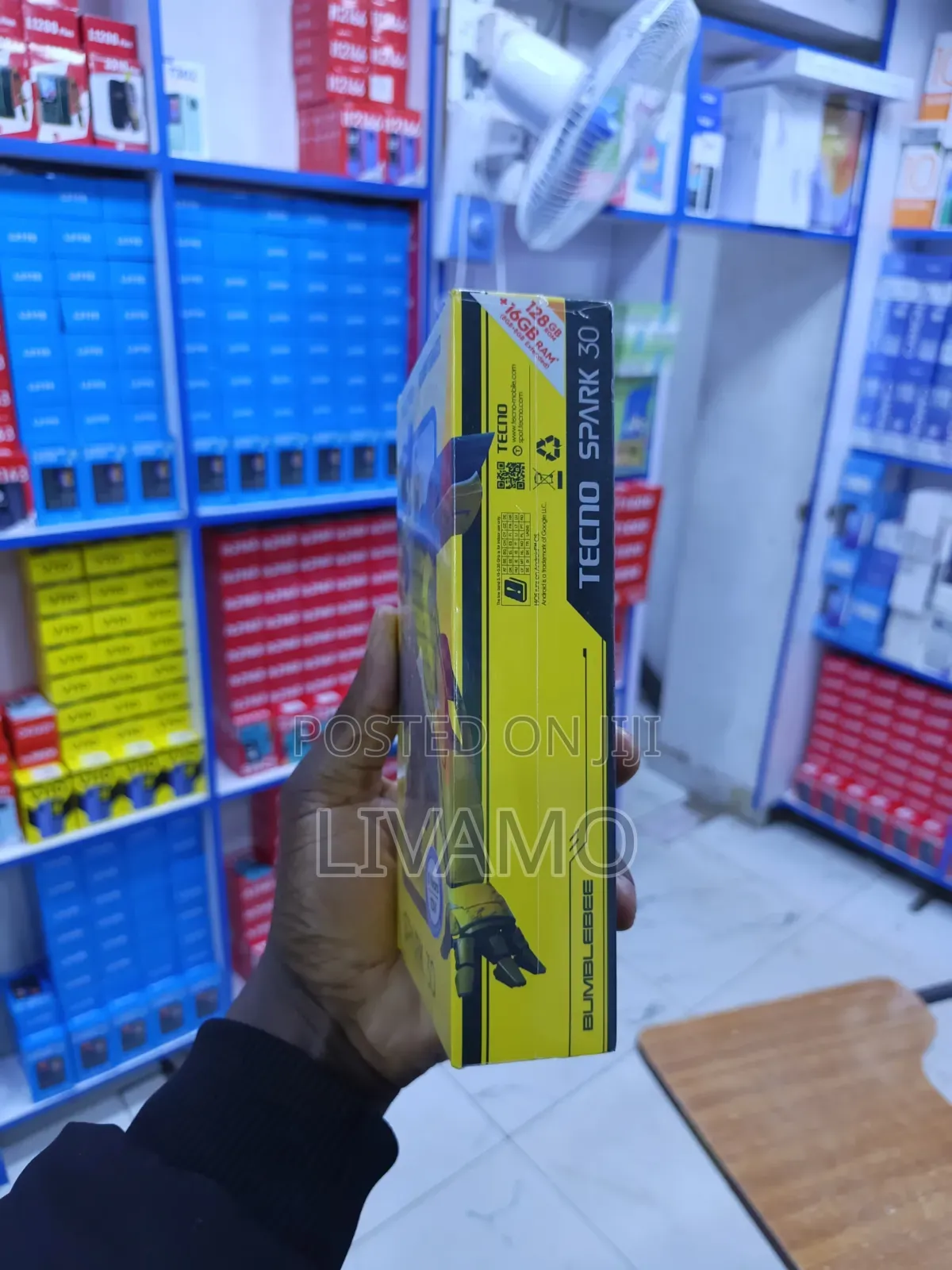 New Tecno Spark 30 128 GB Black