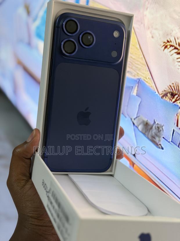 Apple iPhone 17 Pro Max 256 GB Blue