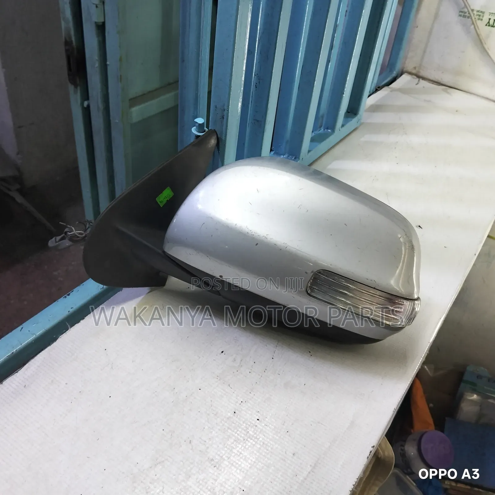 Toyota Sienta Model 2005/2008/2012 Power Side Mirror With Blinker