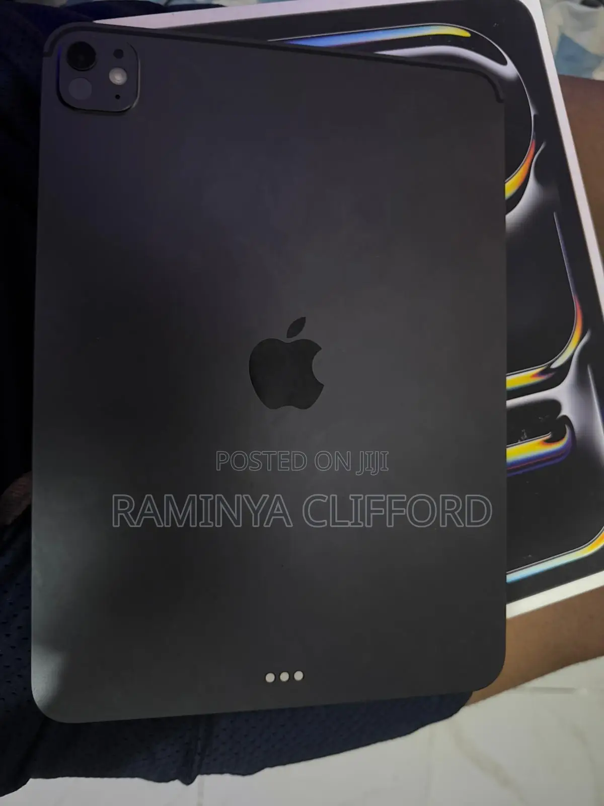 Apple iPad (2025) 256 GB Black