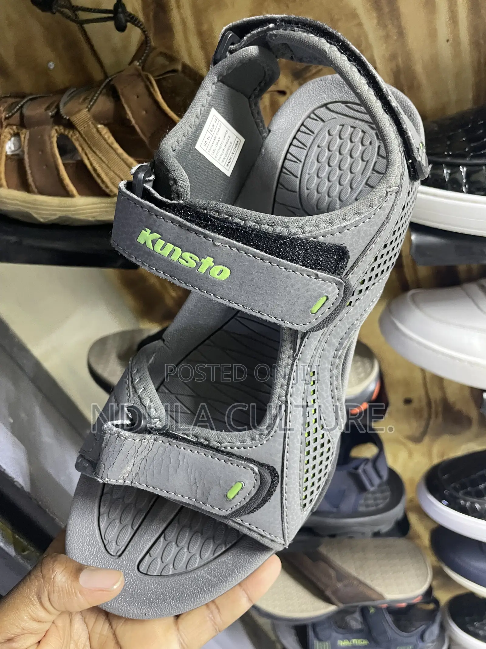 Kunsto Open Toe Hike Sandals