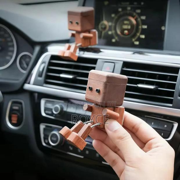 Cute Wooden Driving Buddy Robot Car Diffuser - main view