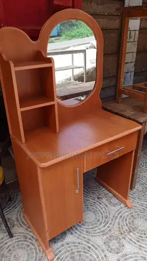 Brown Dresser With Mirror