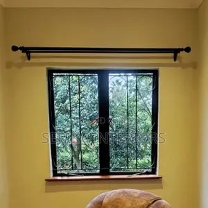 Powder Coated Jua Kali Curtain Rods Environmental Friendly Justin