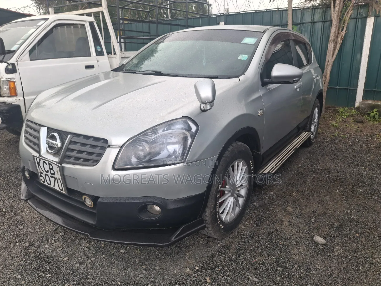 Nissan Dualis 2008 Gray