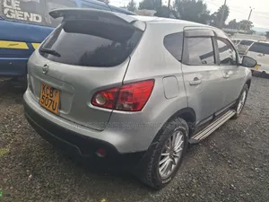 Nissan Dualis 2008 Gray