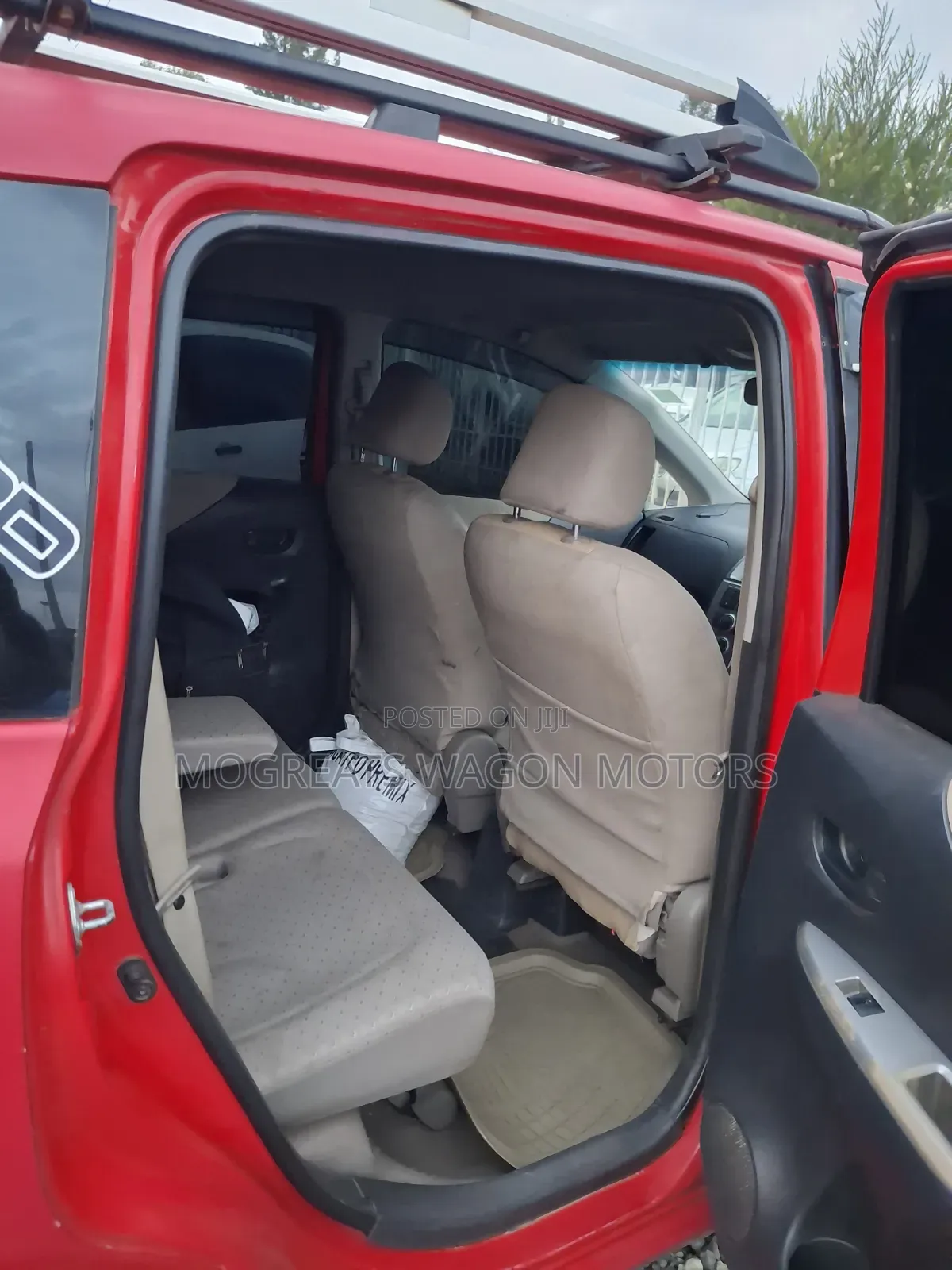 Toyota Ractis 2006 Red