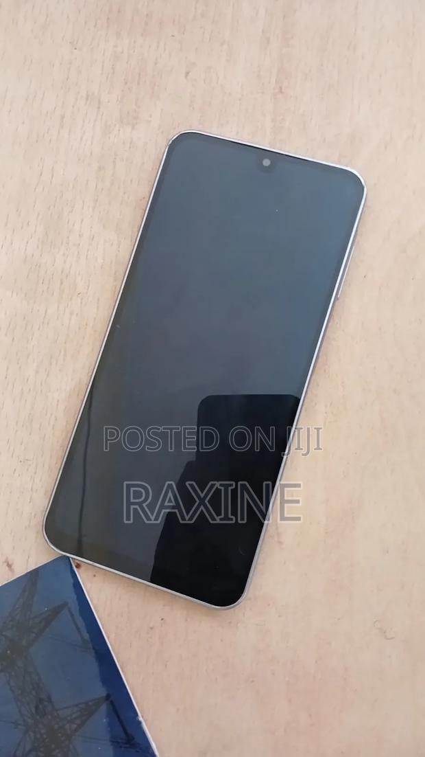Samsung Galaxy A17 128 GB Gray - thumbnail 2