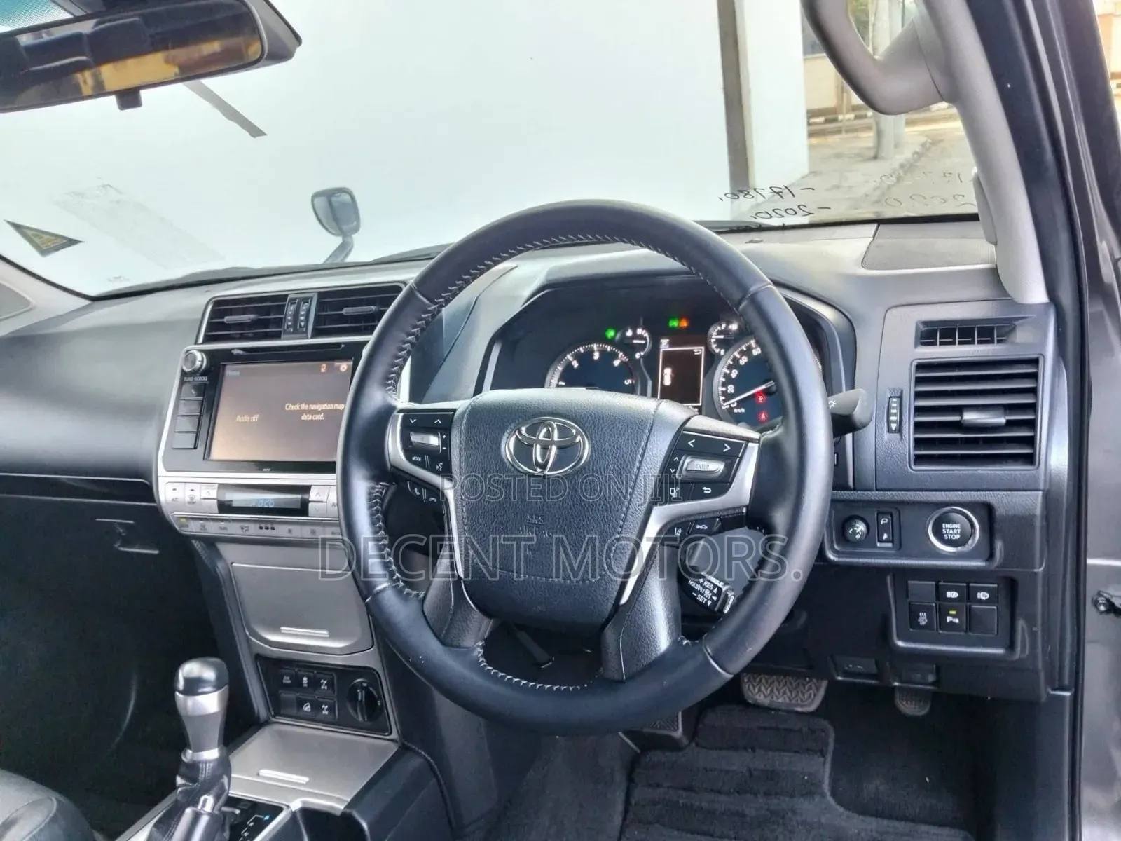 Toyota Land Cruiser Prado 2.8 2022 Gray