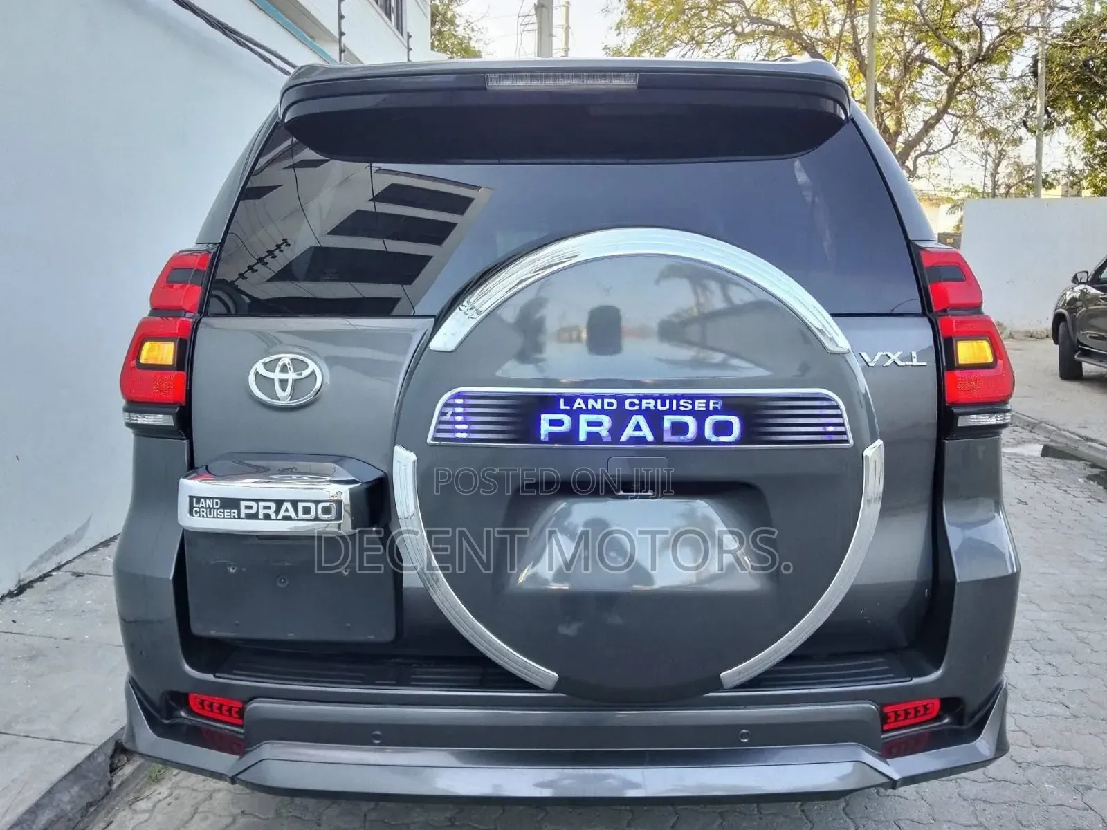 Toyota Land Cruiser Prado 2.8 2022 Gray