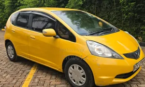 Honda Fit 2011 Yellow