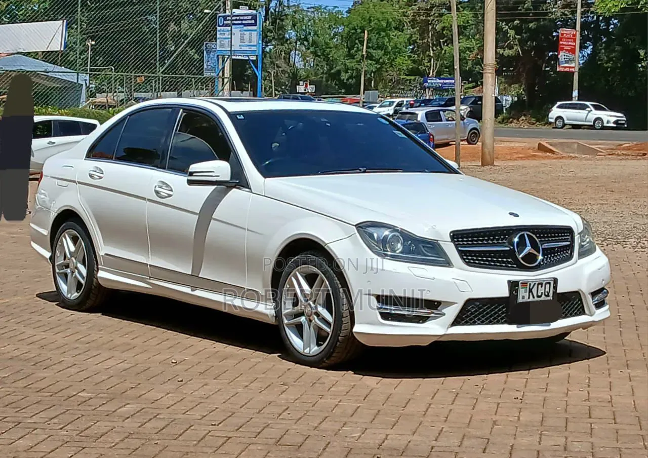 Mercedes-Benz C200 2013 White