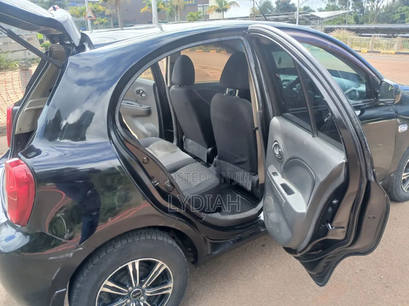 Nissan March 2013 Black