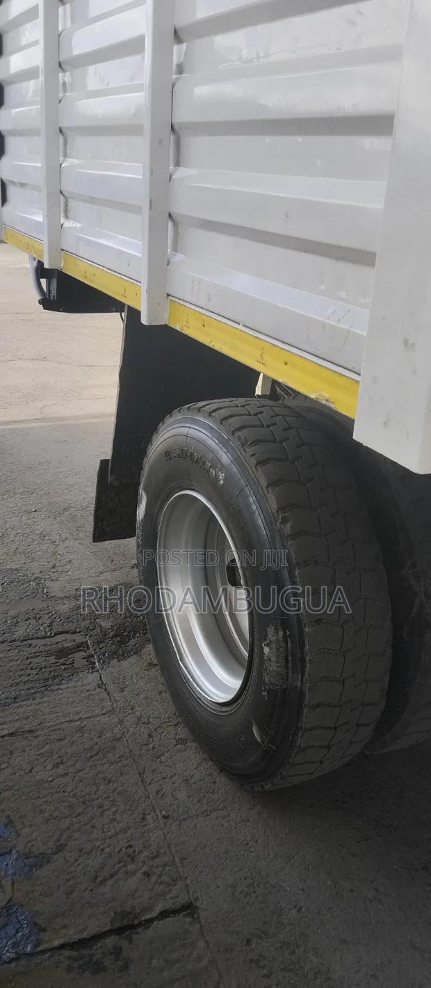 Isuzu NPR Series - thumbnail 5
