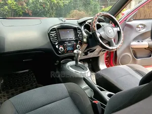 Nissan Juke 2015 Red
