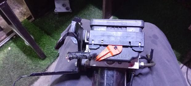 Honda CRV Rd4 Abs Motor - thumbnail 3