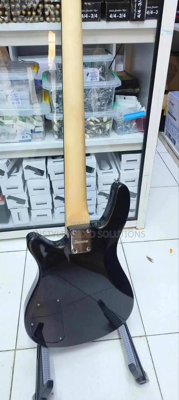 Ibanez 4 String Active Bass Guitar With Tuner - thumbnail 3