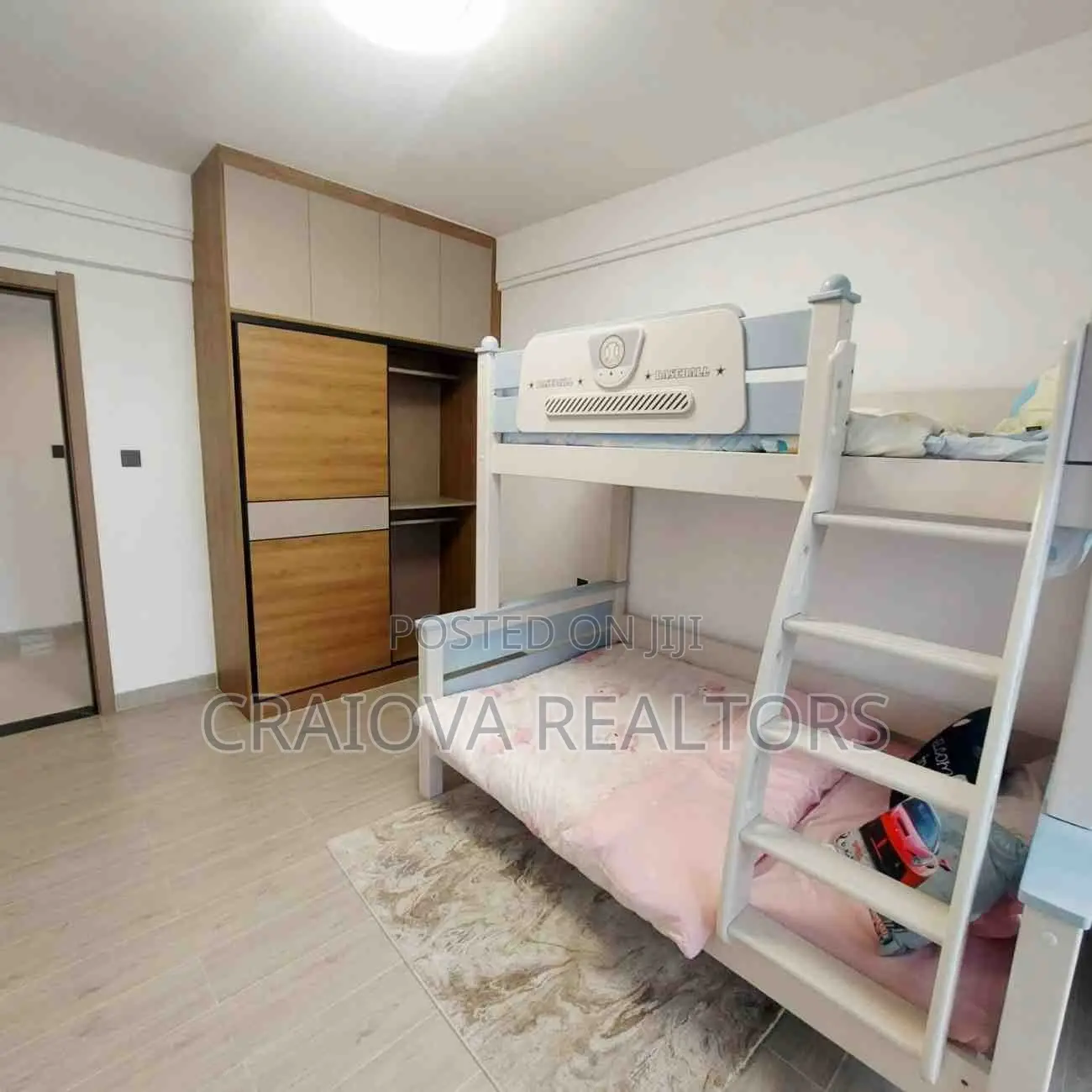 3bdrm Apartment in Hotel 67 Area for sale