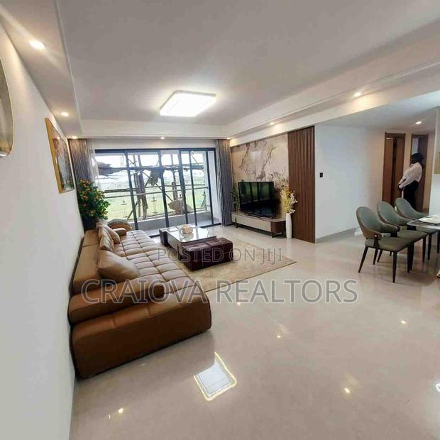 3bdrm Apartment in Hotel 67 Area for sale