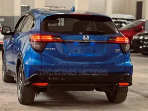 Honda Vezel 1.5 2WD 2020 Blue