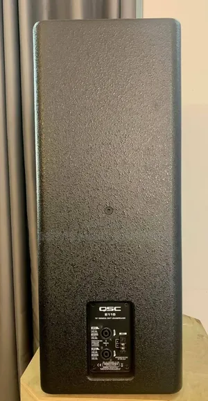 Qse E - Series 15" Mid Range Professional Speaker