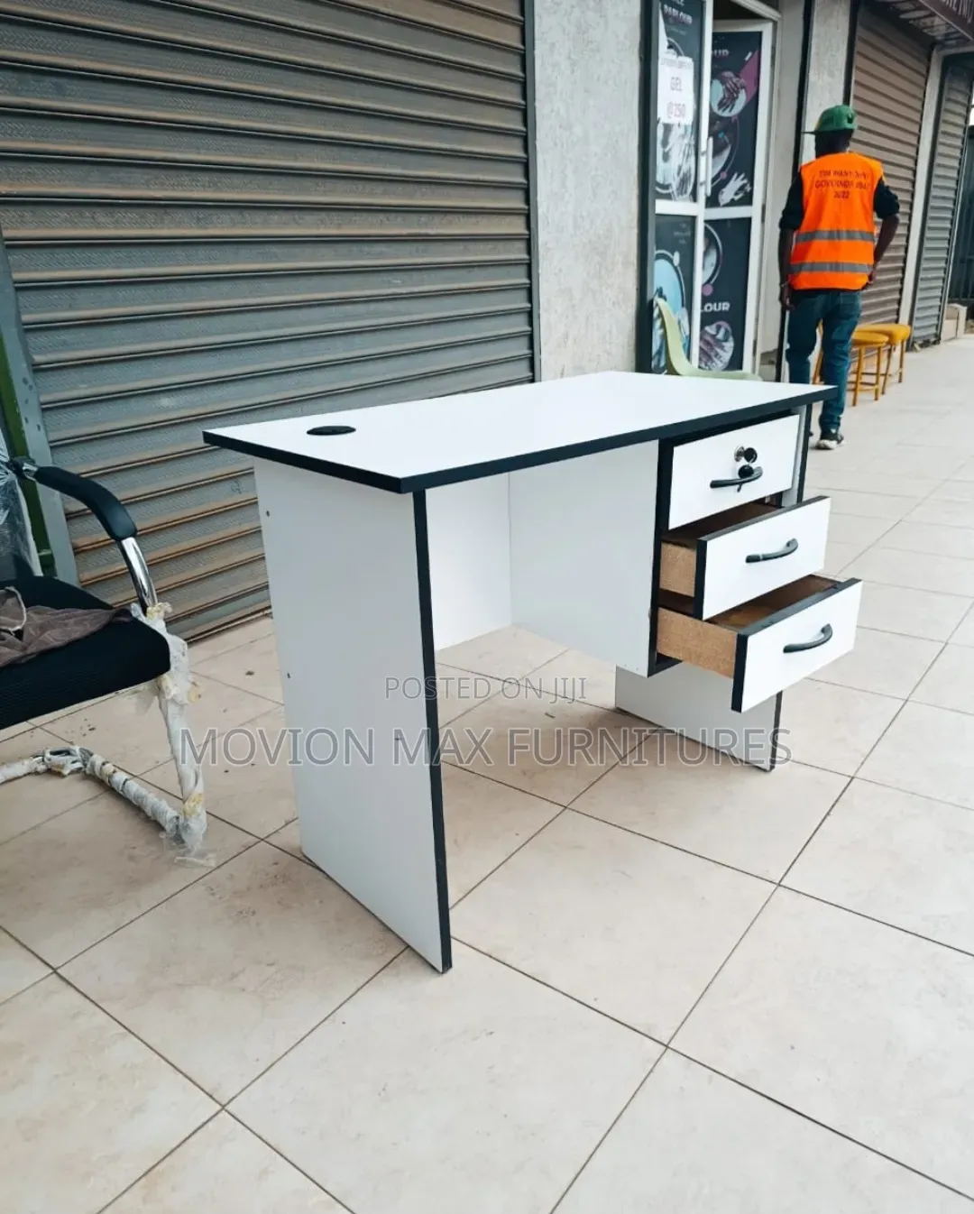 90cm Office White Desk