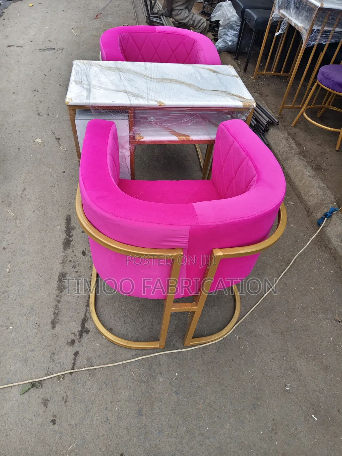 Salon Set of Manicure Table and 2 Styling Seats
