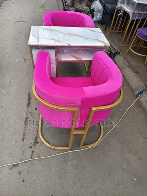 Salon Set of Manicure Table and 2 Styling Seats
