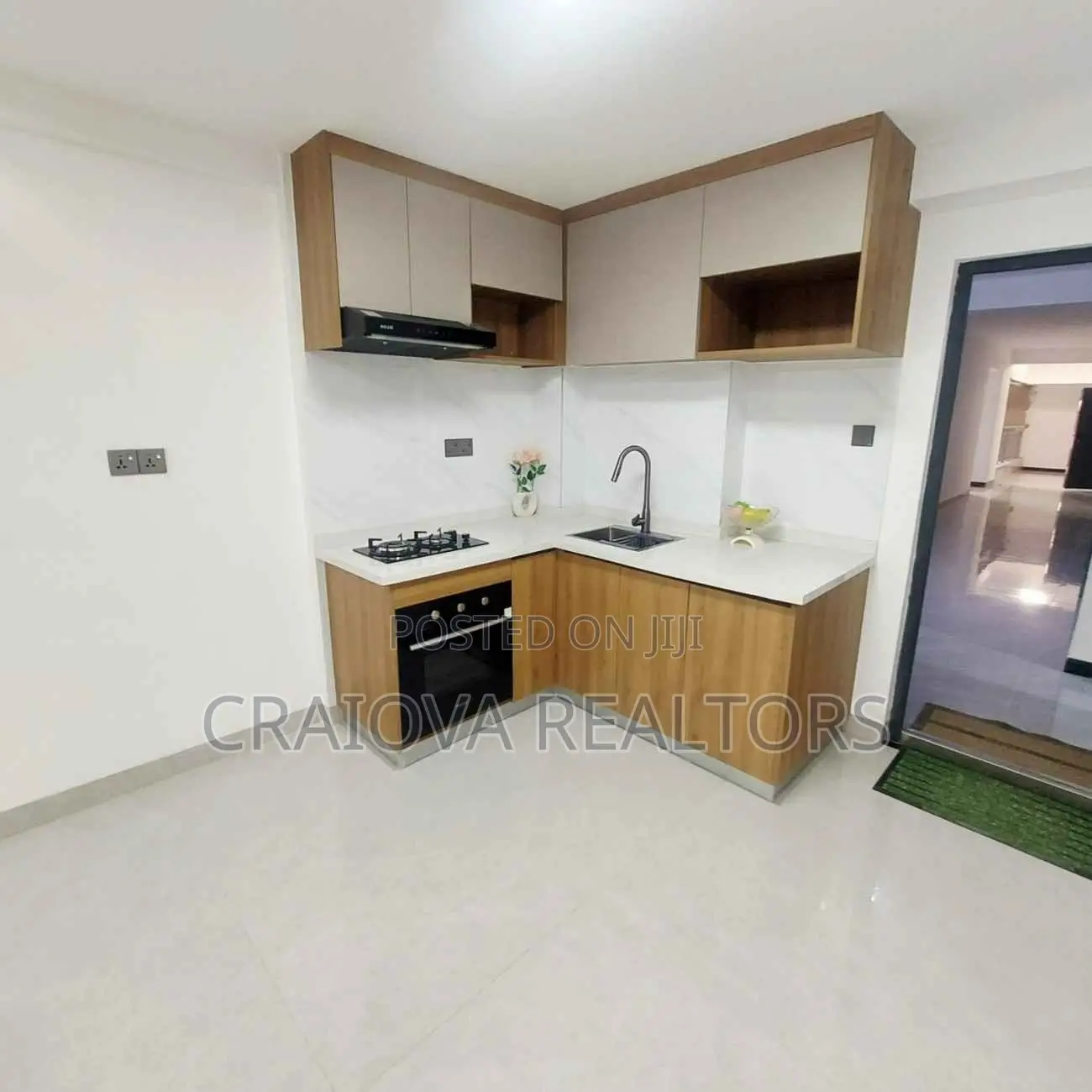 Studio Apartment in Hotel 67 Area for sale