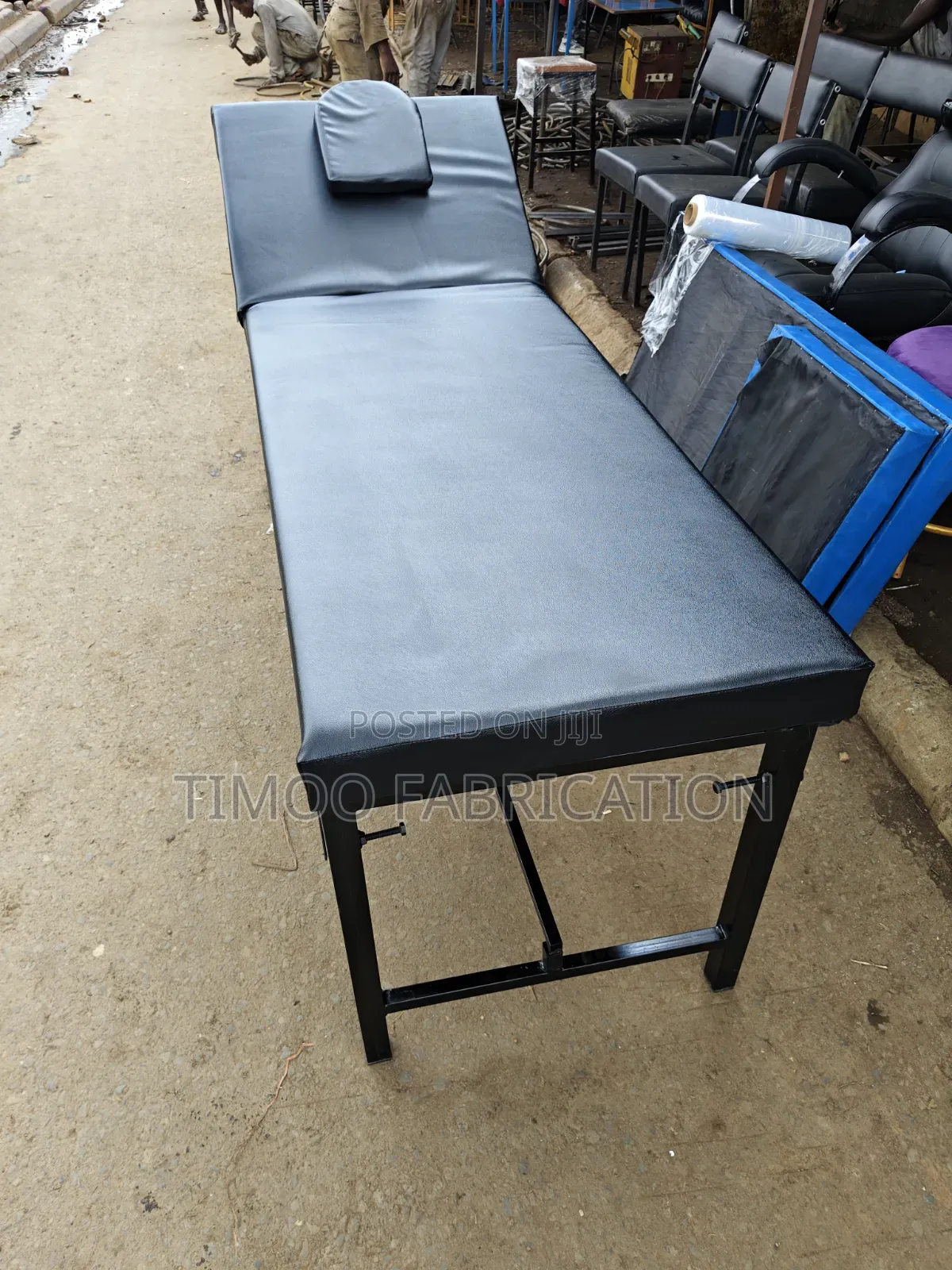 Foldable Black Massage Bed