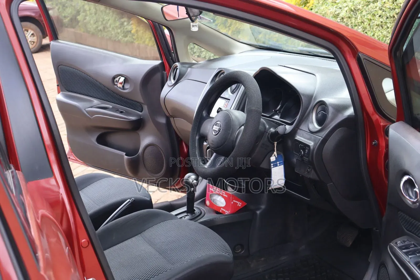 Nissan Note 2012 Red