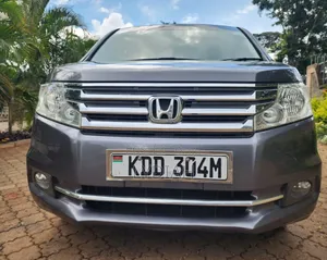 Honda Stepwgn 2014 Gray