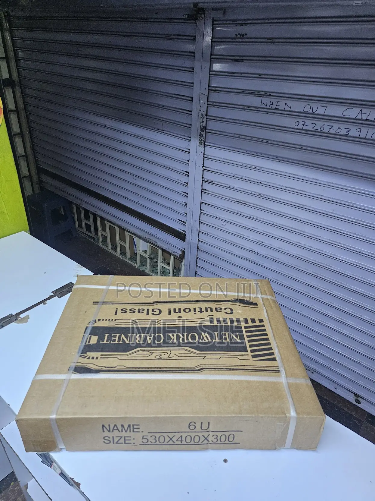 Wall Mount 6u Data Cabinet for CCTV Systems 530×400×300