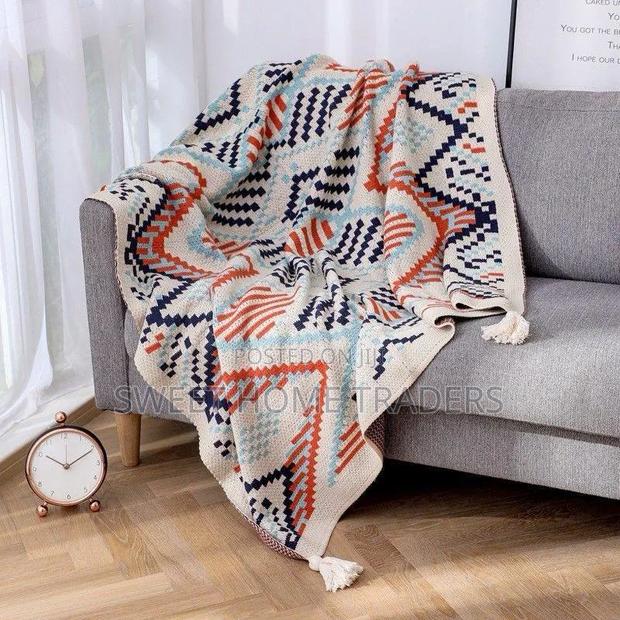 *Bohemian Knitted Throw Blankets