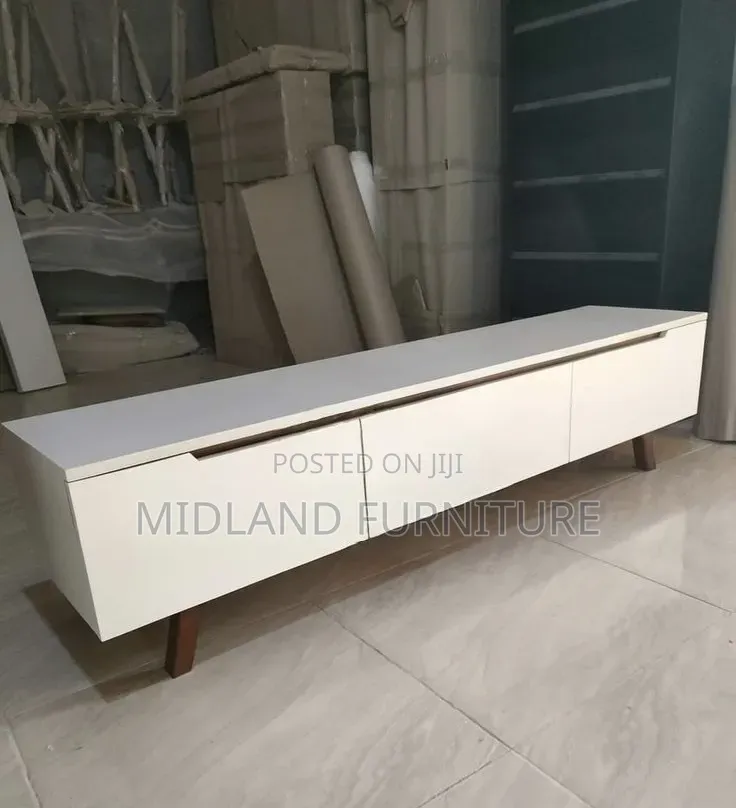Tv Cabinet / Tv Stand. Pay on Delivery 